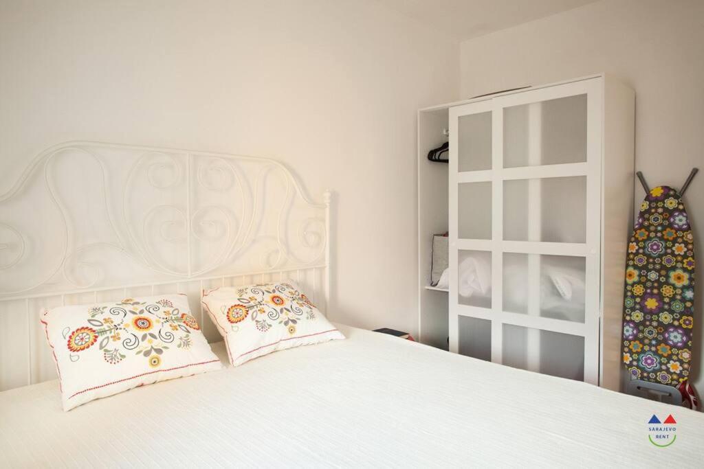 Appartement Lovely Near Airport *